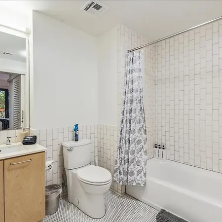 Cozy 1Br Apt In Hollywood W Pool, Gym And Parking Los Angeles Exterior photo